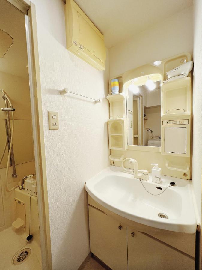 Yuri Guest House Osaka Zewnętrze zdjęcie